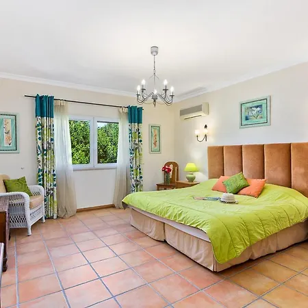 Sao Lourenco Sleeps 10 With Pool Air Con And Wifi * Sao Lourenco (Almancil)