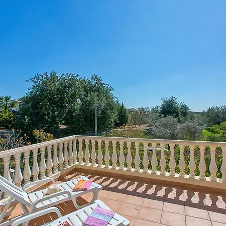 Villa Sao Lourenco Sleeps 10 With Pool Air Con And Wifi *